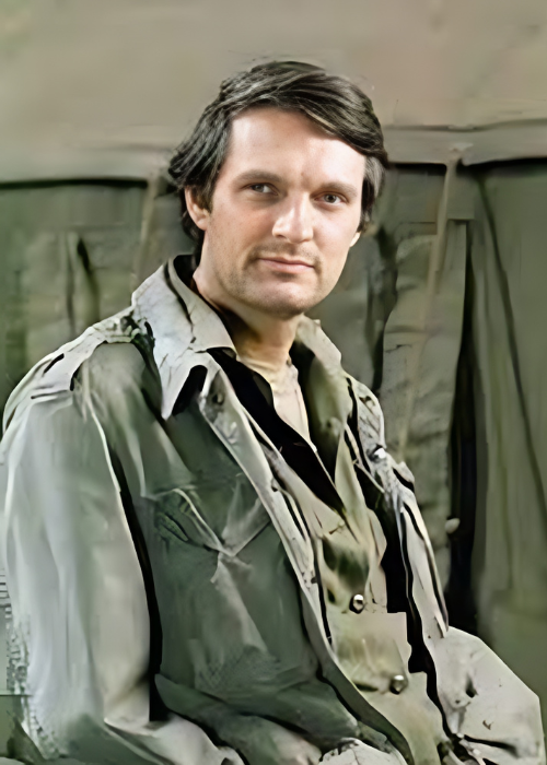 alan alda young