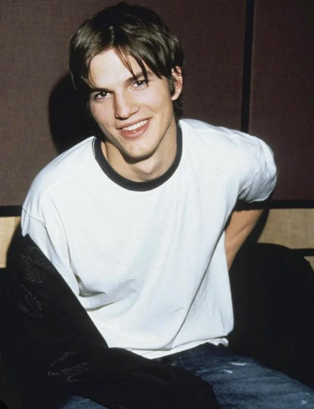 ashton kutcher 90s