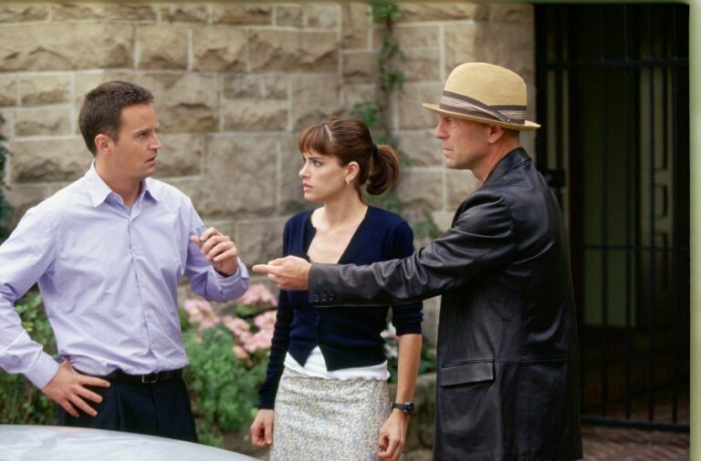 Amanda Peet Then and Now