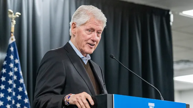 bill clinton age