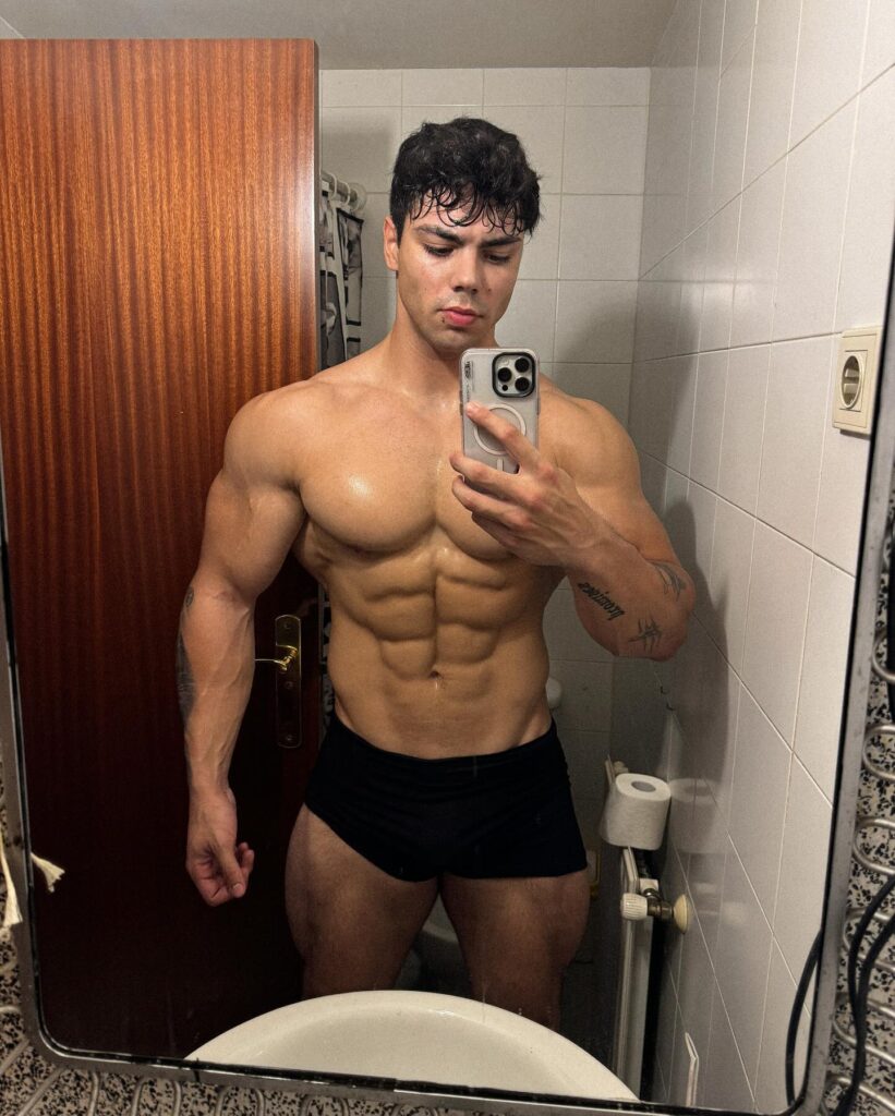 Andooni Height and Weight 