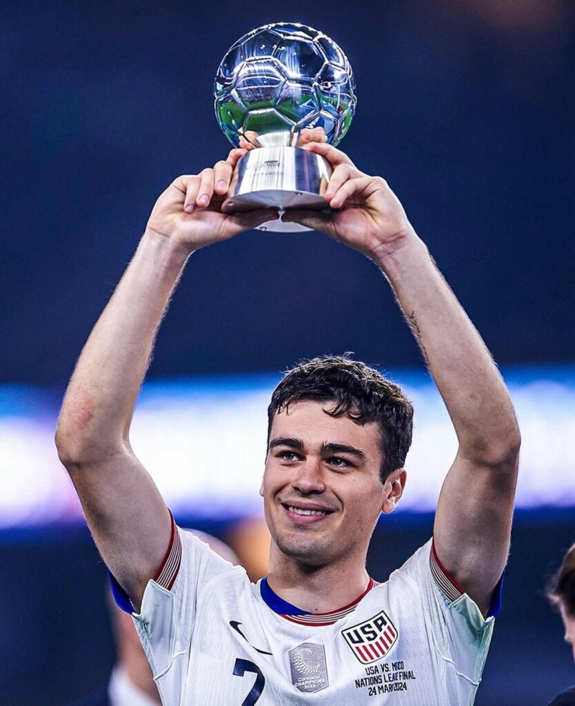 Giovanni Reyna Age